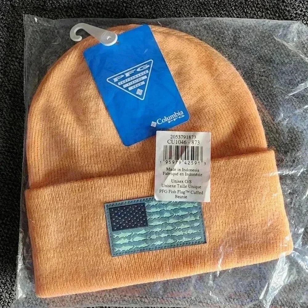 💘❤️Columbia PFG Fish Flag Cuffed Beanie NWT🎣🐟 - Picture 3 of 4